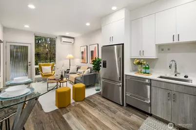 8042 B 35th Avenue NE, Seattle, WA 98115 - Photo 11