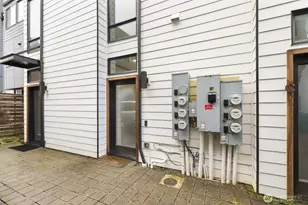 8042 B 35th Ave NE, Seattle, WA 98115 - Photo 27