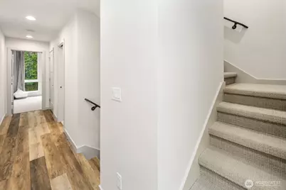 8042 B 35th Avenue NE, Seattle, WA 98115 - Photo 13