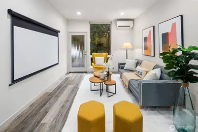 8042 B 35th Avenue NE, Seattle, WA 98115 - Photo 7