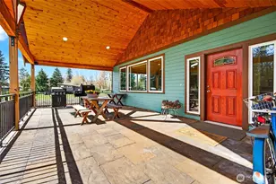 25218 SE 240th St, Maple Valley, WA 98038 - Photo 3