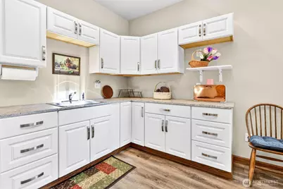 25218 SE 240th Street, Maple Valley, WA 98038 - Photo 23