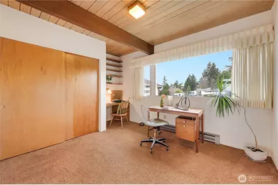 12895 Shorecrest Drive SW, Seattle, WA 98146 - Photo 13