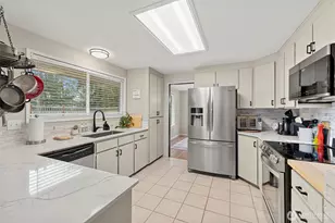 621 Parker Rd, Coupeville, WA 98239 - Photo 9