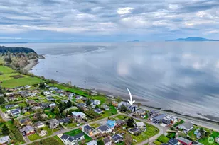 731 Kendor Dr, Point Roberts, WA 98281 - Photo 7