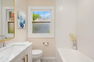 1216 NE 77th St, Seattle, WA 98115 - Photo 23