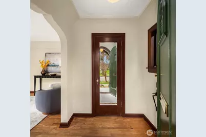1216 NE 77th Street, Seattle, WA 98115 - Photo 5
