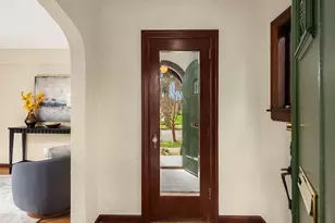 1216 NE 77th St, Seattle, WA 98115 - Photo 5