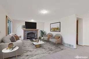 25746 SE 39th St, Sammamish, WA 98029 - Photo 5