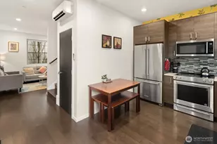 8358 19th Ave NW, Seattle, WA 98117 - Photo 11