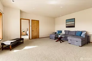 650 Skymeadow Dr, Coupeville, WA 98239 - Photo 29