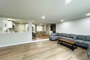 12643 156th Ave SE, Renton, WA 98059 - Photo 3