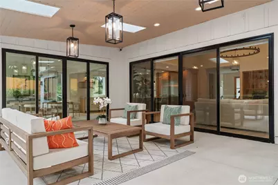 11204 108th Ave NE, Kirkland, WA 98033 - Photo 29