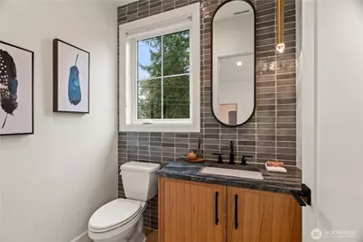 11204 108th Ave NE, Kirkland, WA 98033 - Photo 15