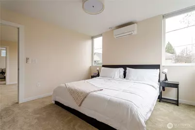 725 17th Avenue #Unit A, Seattle, WA 98122 - Photo 11