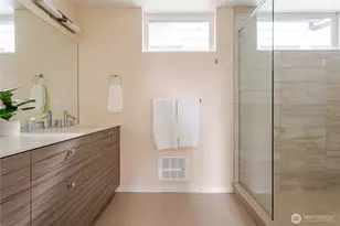 725 17th Ave, Seattle, WA 98122 - Photo 21