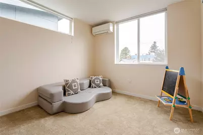 725 17th Avenue #Unit A, Seattle, WA 98122 - Photo 19