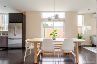 725 17th Avenue #Unit A, Seattle, WA 98122 - Photo 5