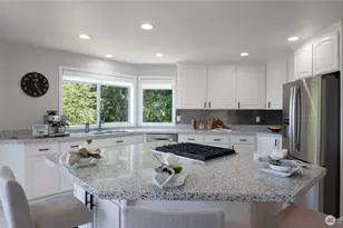 1621 Edgemoor Ln, Everett, WA 98203 - Photo 11