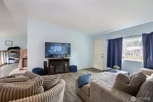 8407 192nd St Ct E, Spanaway, WA 98387 - Photo 5