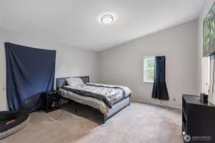 8407 192nd St Ct E, Spanaway, WA 98387 - Photo 11