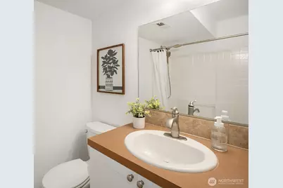 733 N 73rd Street, Seattle, WA 98103 - Photo 29