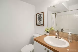 733 N 73rd St, Seattle, WA 98103 - Photo 29