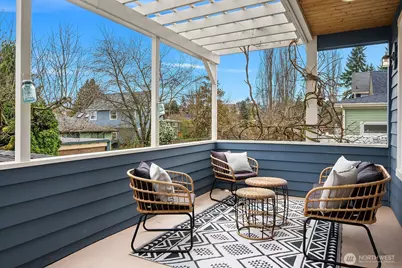 733 N 73rd Street, Seattle, WA 98103 - Photo 15