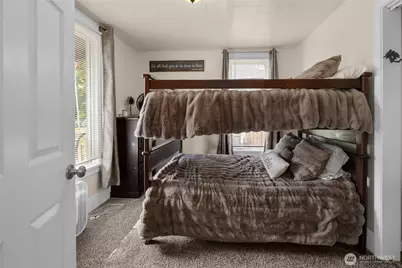 110 W 3rd Street, Cle Elum, WA 98922 - Photo 17