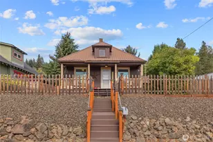 110 W 3rd St, Cle Elum, WA 98922 - Photo 3
