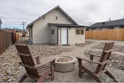 910 Walker Avenue, Wenatchee, WA 98801 - Photo 25