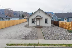 910 Walker Ave, Wenatchee, WA 98801 - Photo 3