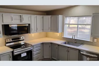 150 E Kingston Way, Shelton, WA 98584 - Photo 9