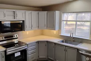 150 E Kingston Way, Shelton, WA 98584 - Photo 9