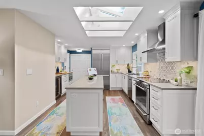 10932 156th Court NE, Redmond, WA 98052 - Photo 13