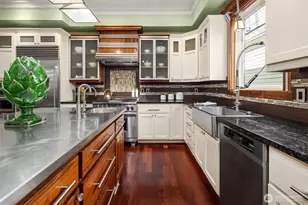 1423 37th Ave, Seattle, WA 98122 - Photo 9