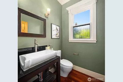 1423 37th Avenue, Seattle, WA 98122 - Photo 11