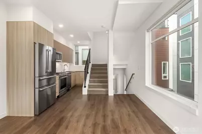 8507 16th Avenue NW, Seattle, WA 98117 - Photo 9