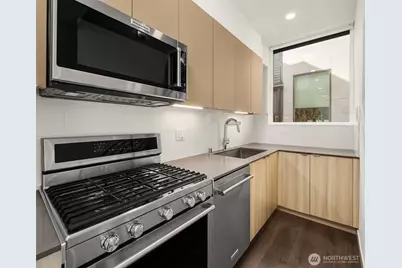 8507 16th Avenue NW, Seattle, WA 98117 - Photo 11