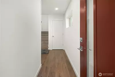 8507 16th Avenue NW, Seattle, WA 98117 - Photo 5