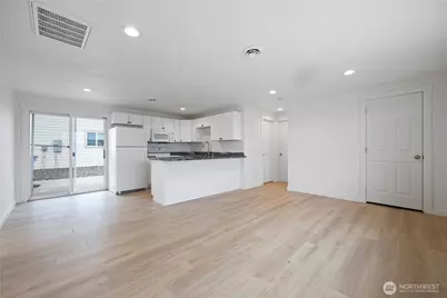 904 906 E Alderwood Drive, Moses Lake, WA 98837 - Photo 5