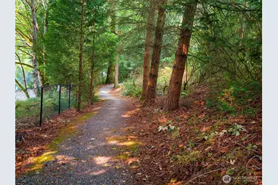 4535 Providence Point Place SE #205, Issaquah, WA 98029 - Photo 39