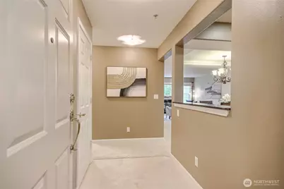 4535 Providence Point Place SE #205, Issaquah, WA 98029 - Photo 3