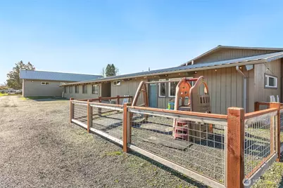 904 Nooksack Avenue, Nooksack, WA 98276 - Photo 7