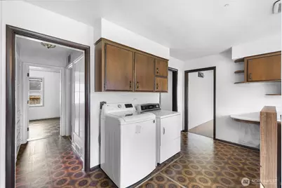 209 Nooksack Avenue, Nooksack, WA 98276 - Photo 17