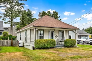 1205 49th St, Seaview, WA 98644 - Photo 3