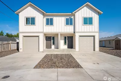 1070 S Grand Drive, Moses Lake, WA 98837 - Photo 1