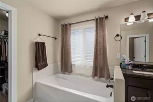 11410 Waller Rd E, Tacoma, WA 98446 - Photo 15