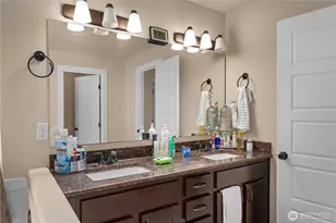 11410 Waller Rd E, Tacoma, WA 98446 - Photo 19