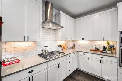 17943 123rd Street E, Bonney Lake, WA 98391 - Photo 9